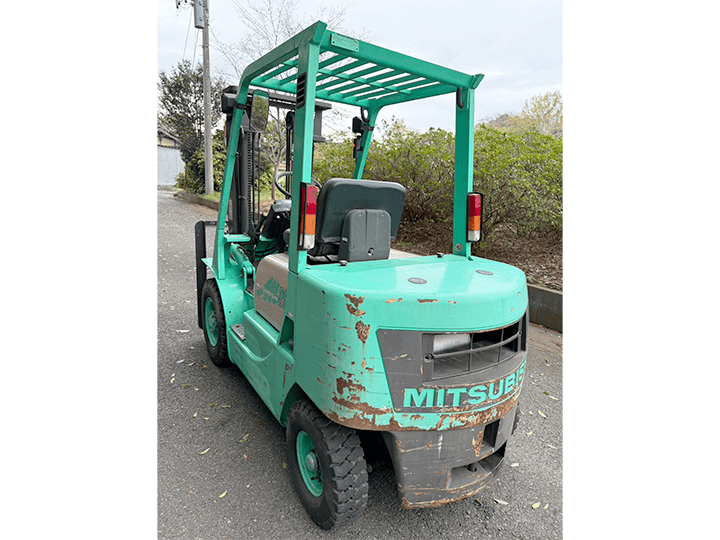 三菱 KFG25／2.5t／3Mマスト／MT／フオークシフター付き