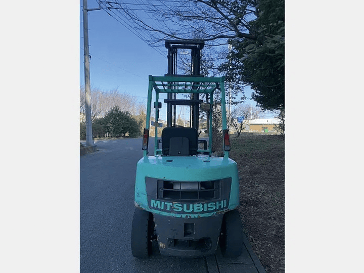 三菱 FG28／2.8t／5Mマスト／AT／サイドシフト付
