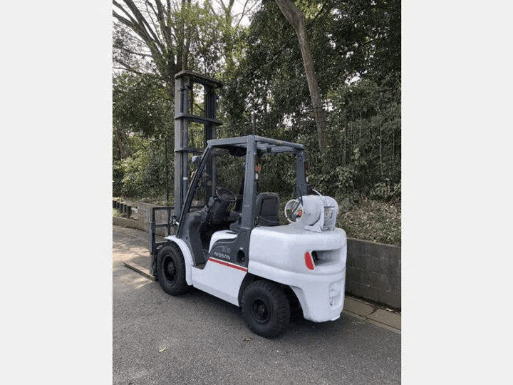 日産 UGL02 ヒンジ／５Mマスト／アワー極小／LPG／AT