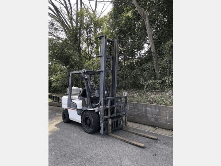 日産 UGL02 ヒンジ／５Mマスト／アワー極小／LPG／AT