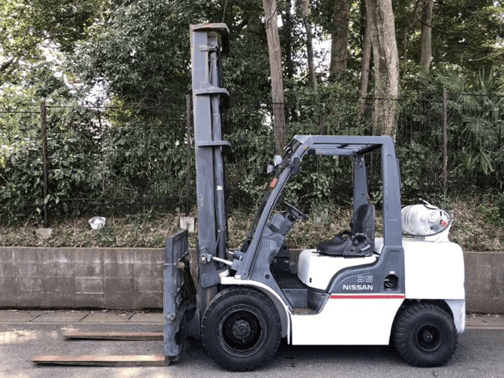 日産 UGL02 ヒンジ／５Mマスト／アワー極小／LPG／AT