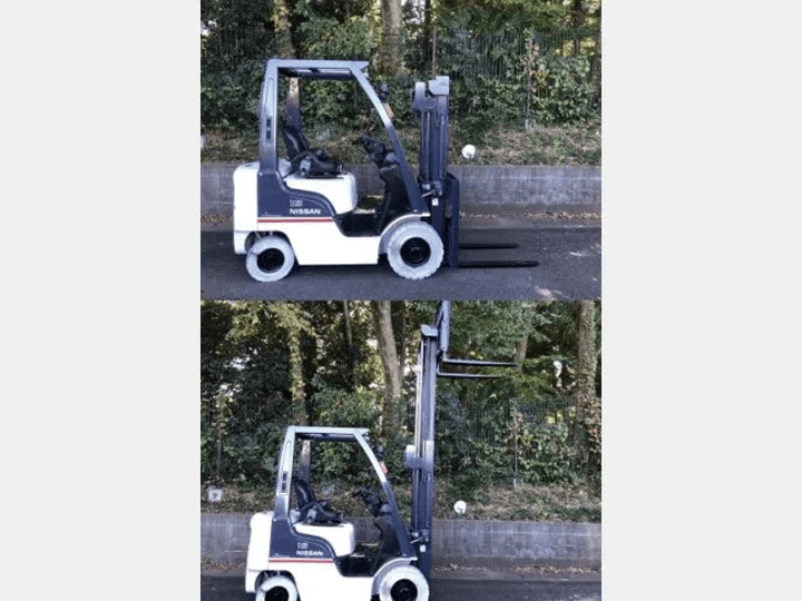日産 NL01A15／アワー極少／1.5t／ガソリン／AT
