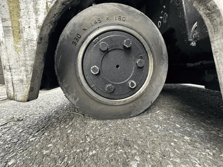 日産 LU01F15／1.5t