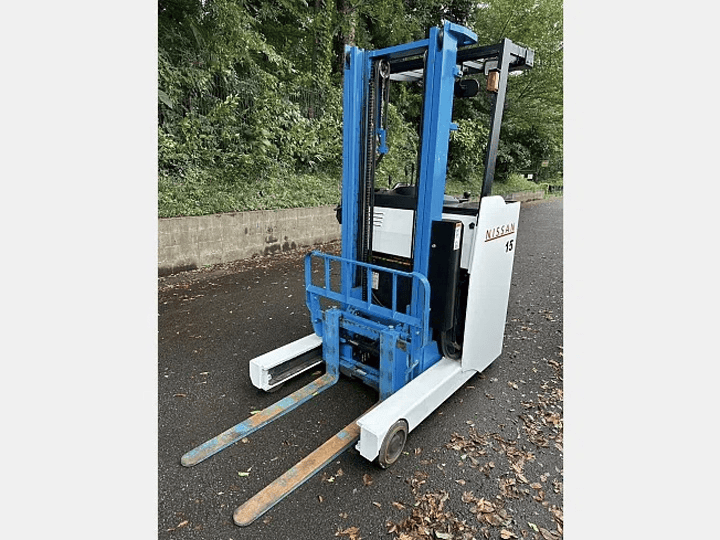 日産 U01F15 サイドシフト付／1.5t