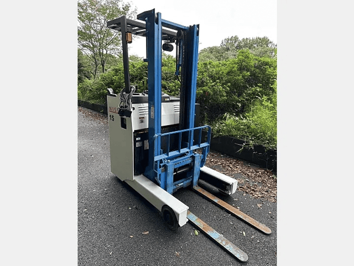 日産 U01F15 サイドシフト付／1.5t