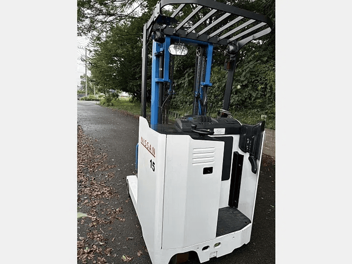 日産 U01F15 サイドシフト付／1.5t