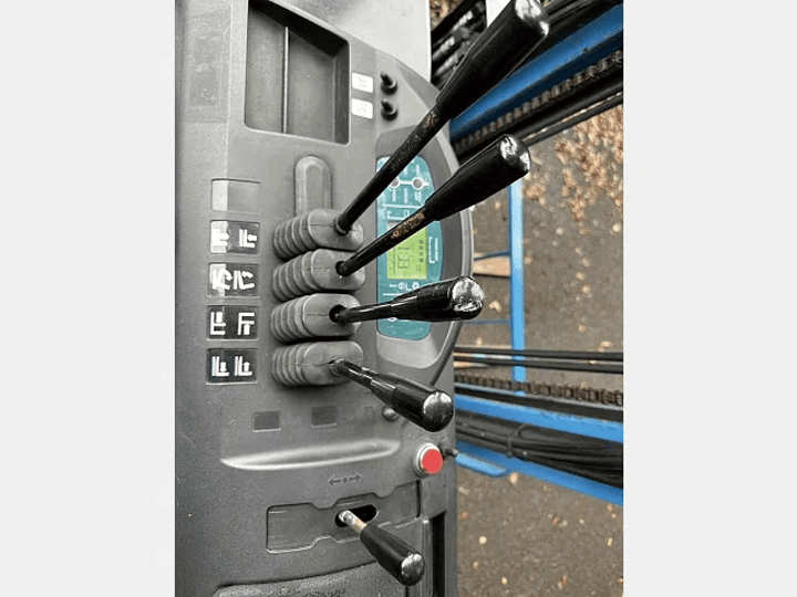 日産 U01F15 サイドシフト付／1.5t