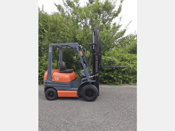 トヨタ 6FGL15／1.5t／3Mマスト／MT