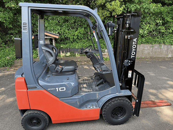 トヨタ 02-8FGL10／1t／3Mマスト／AT