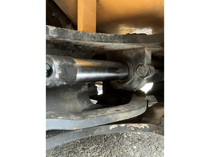 コマツ FG15C-18／1.5t／3Mマスト／カートンクランプ／MT