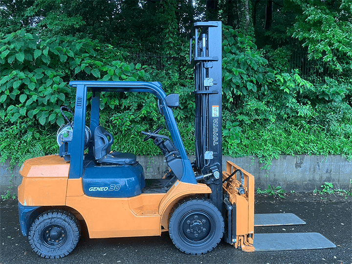 トヨタ 02-7FG30／3t／4.5Mマスト／LPG／AT