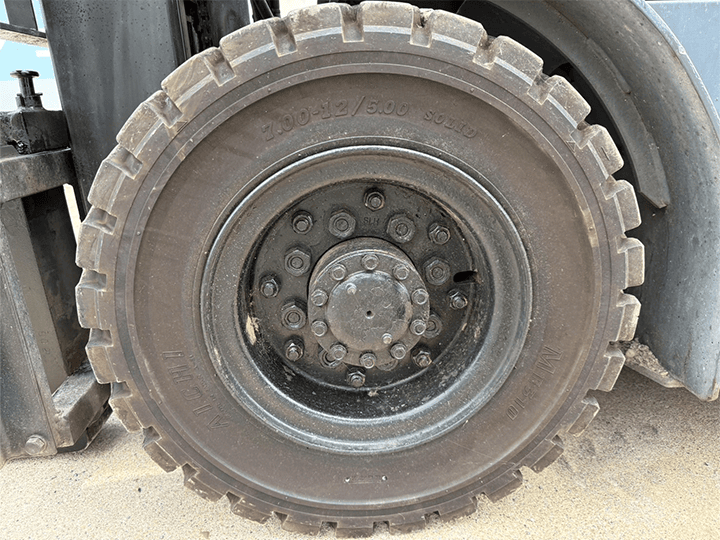 トヨタ 02-6FD25／2.5t／4Mフルフリーマスト／ディーゼル／AT