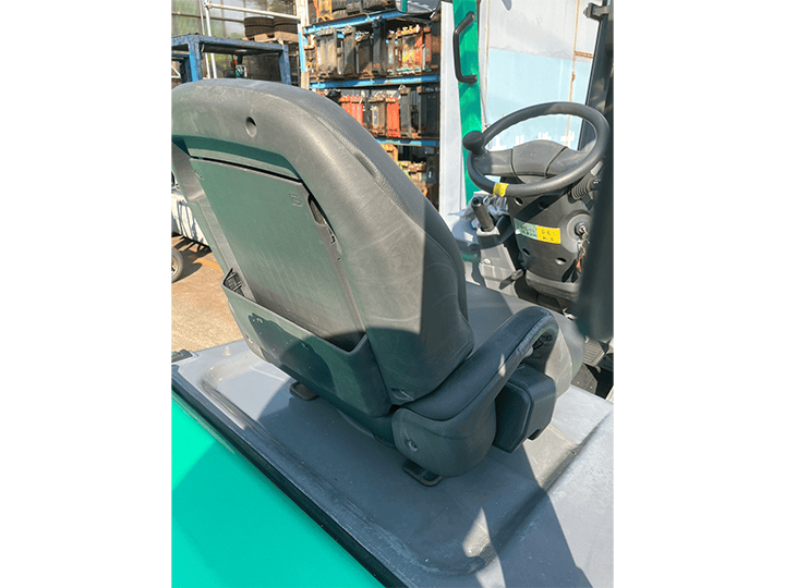 三菱 KFGE25D／2.5t／3Mマスト／MT