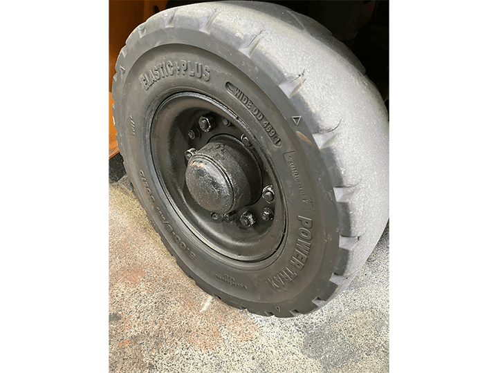 トヨタ 02-7FG15／1.5t／4Mマスト／AT