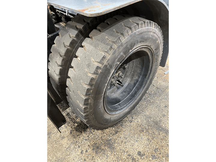 トヨタ 42-6FG20／2t／4.5Mマスト／AT