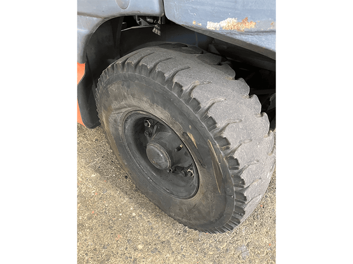 トヨタ 42-6FG20／2t／4.5Mマスト／AT