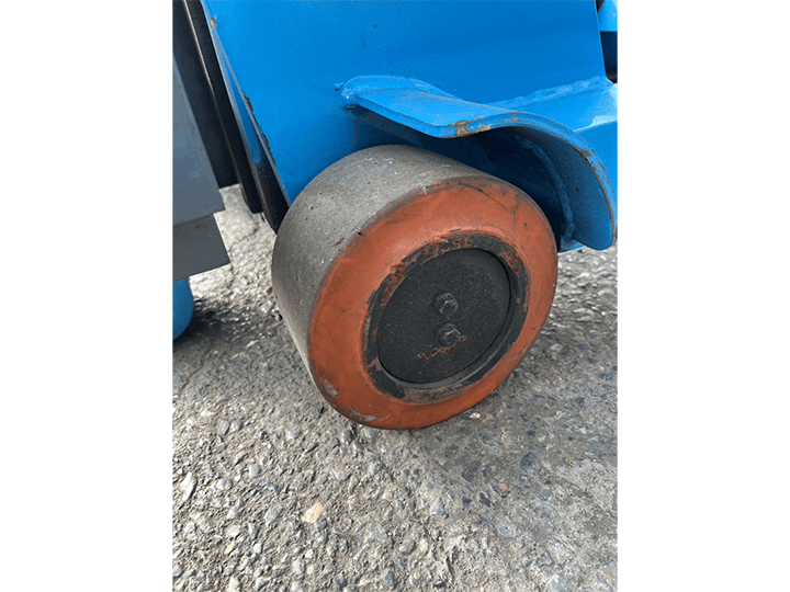 ニチユ FBD10-70-250／1.0t／ハンドリフト