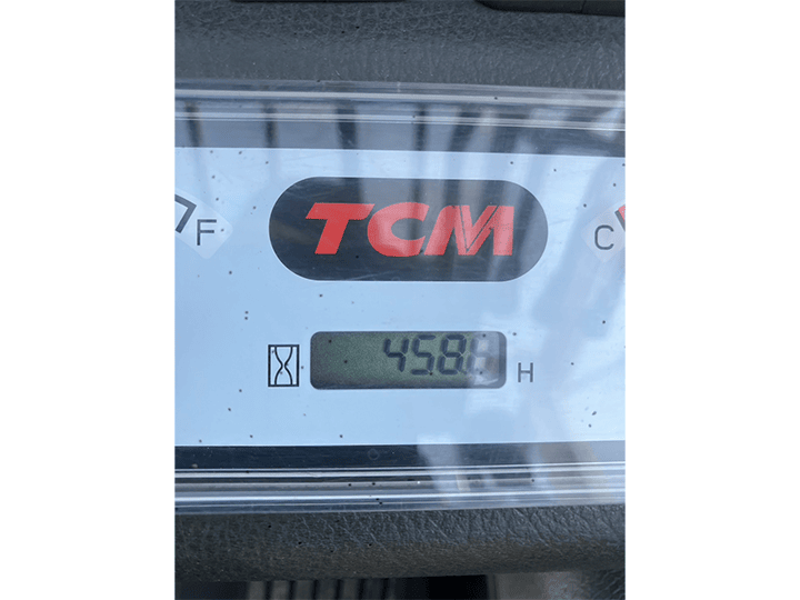 TCM FHD25C3A／2.5t／4Mマスト／MT
