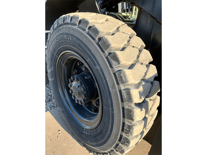 TCM FHD25C3A／2.5t／4Mマスト／MT