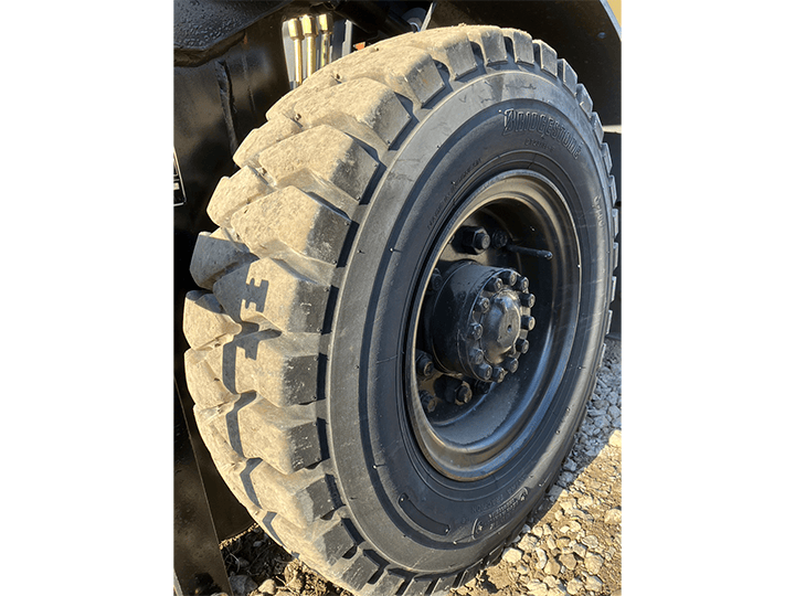 TCM FHD25C3A／2.5t／4Mマスト／MT